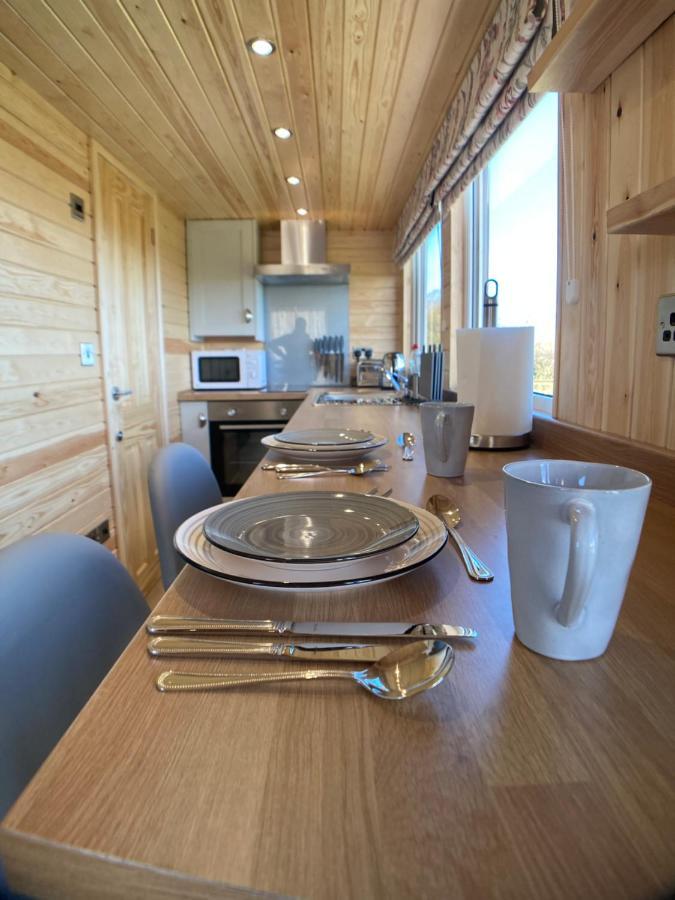 The Cedar Tiny House Villa Coldingham Exteriör bild