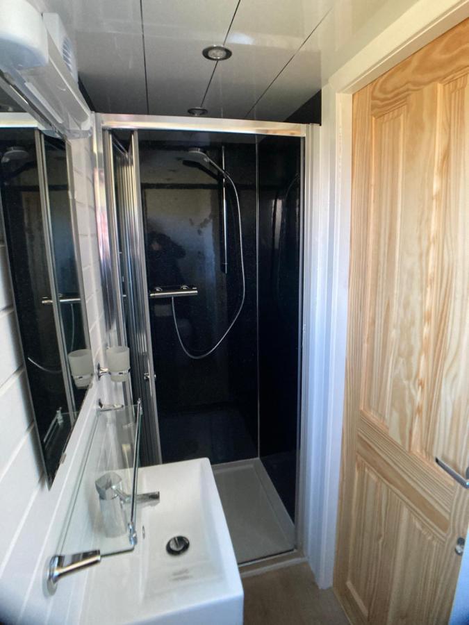 The Cedar Tiny House Villa Coldingham Exteriör bild